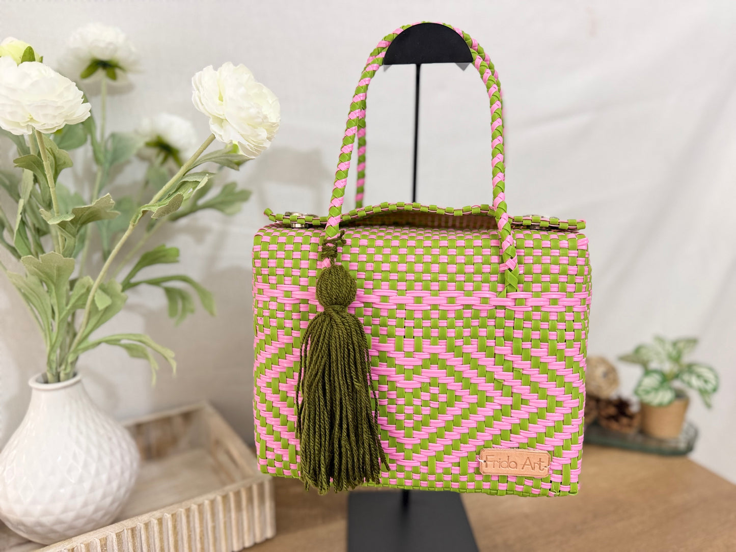 Olive green & pink