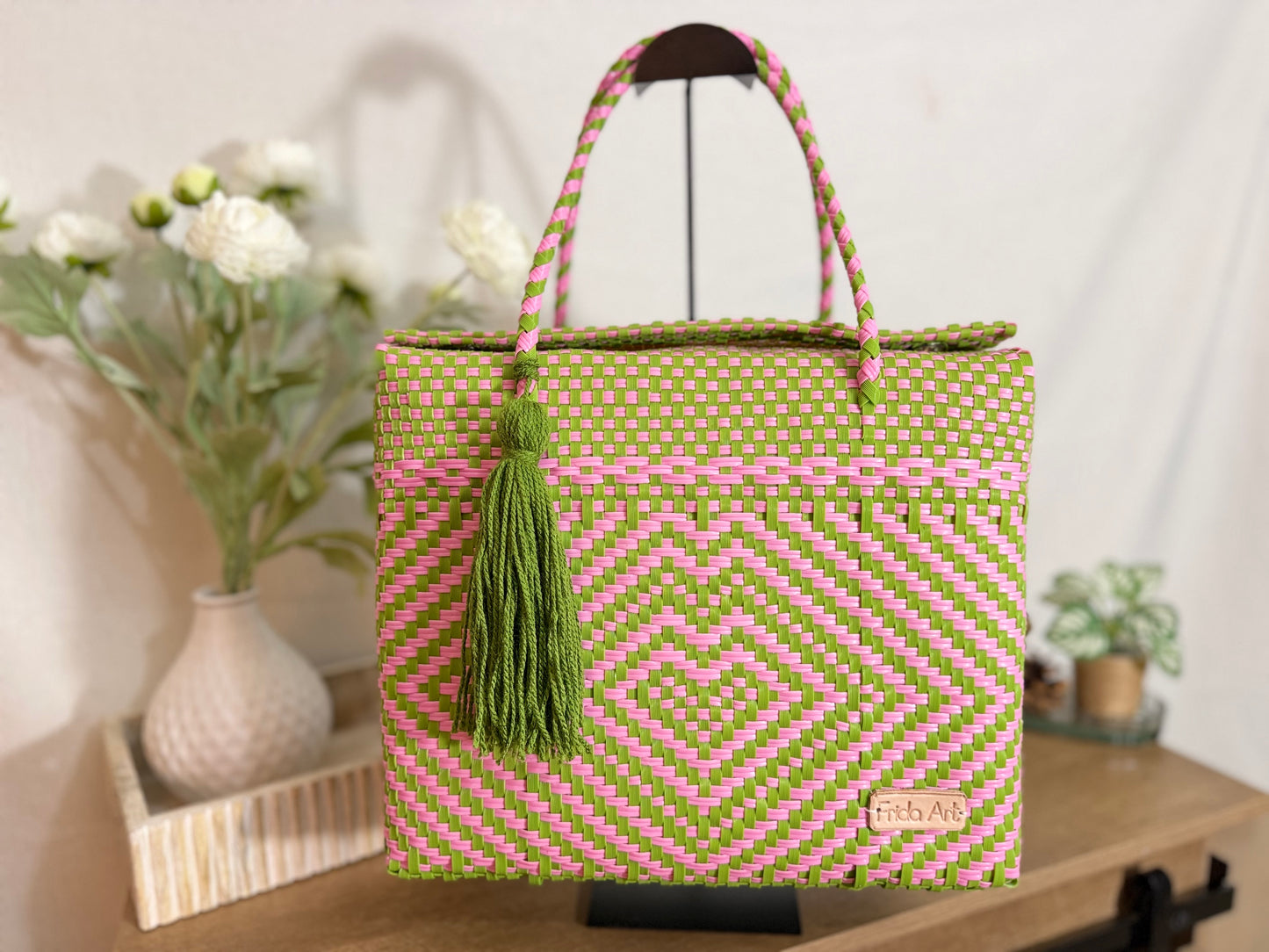 Green & pink